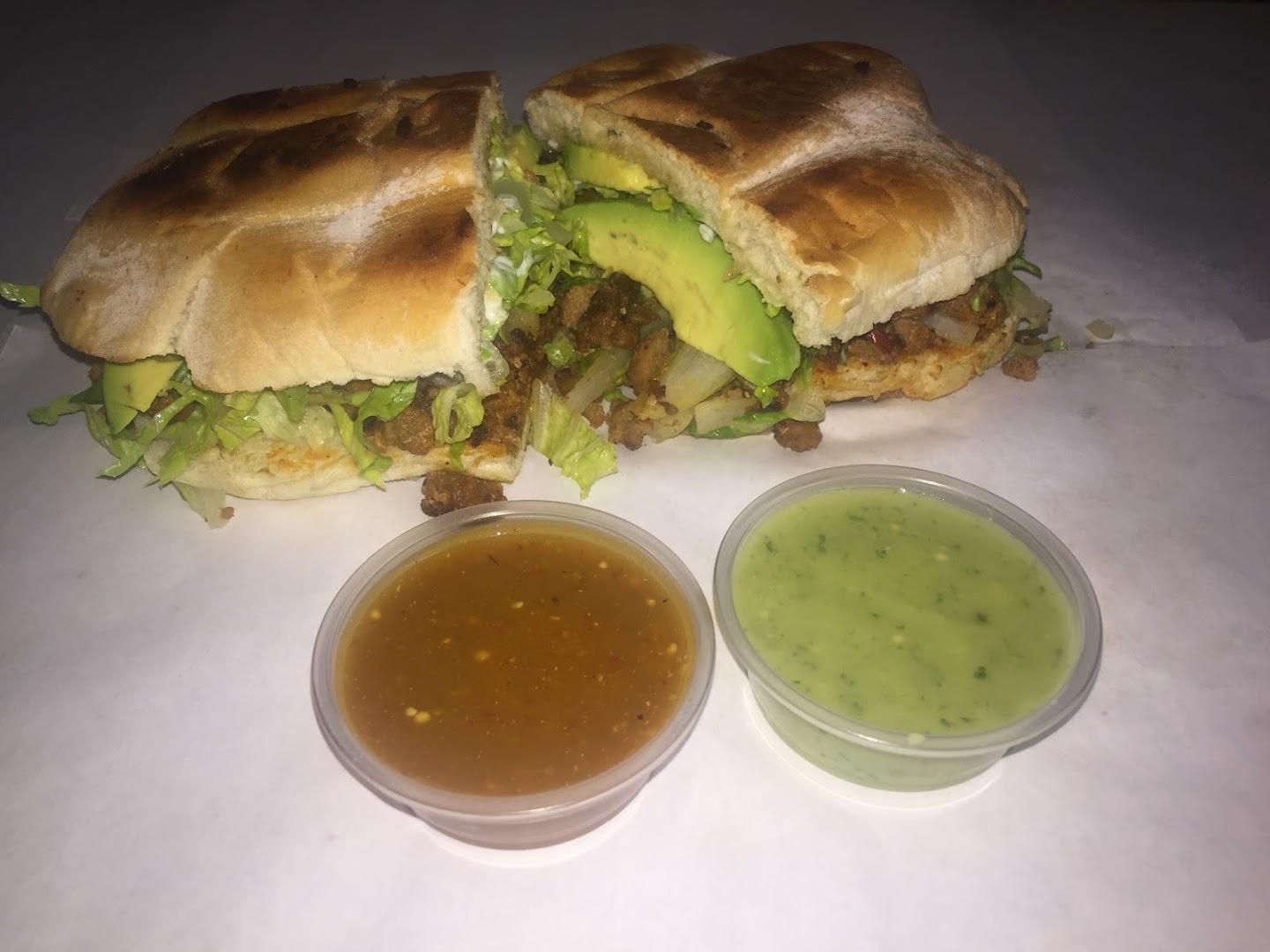 El Triunfo Pizzeria