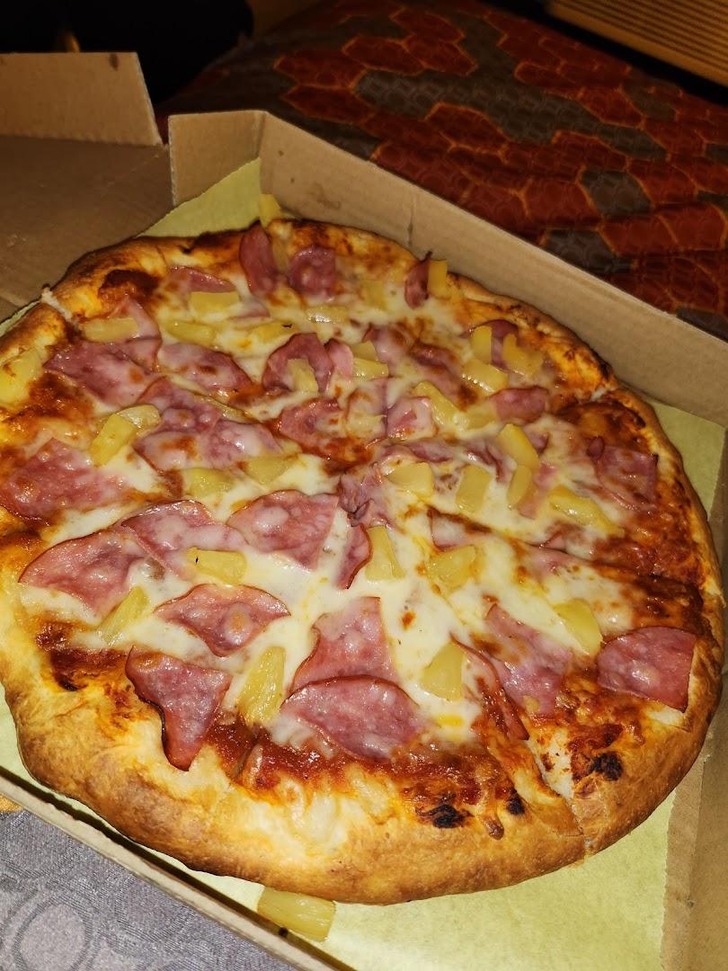 El Triunfo Pizzeria